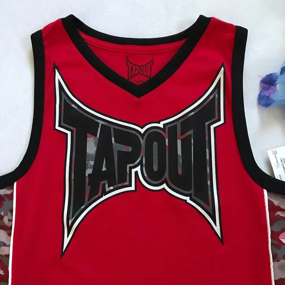 Reebok and Tapout New Top Bundle Boys L (14/16) - Picture 7 of 12